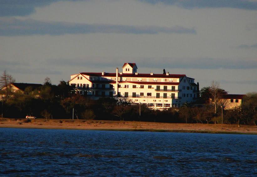 Hotel Casino Carmelo Kültér fotó