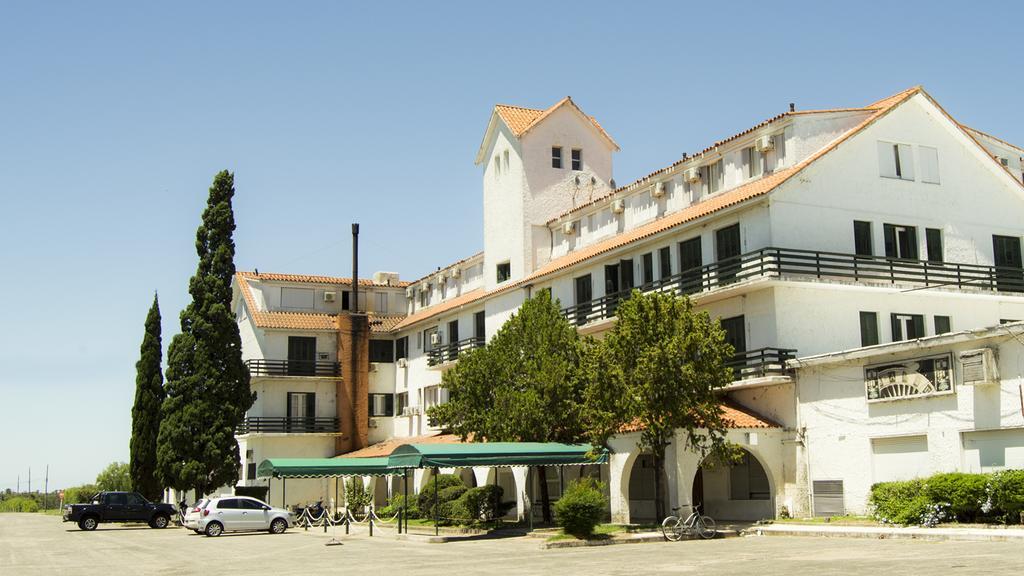 Hotel Casino Carmelo Kültér fotó